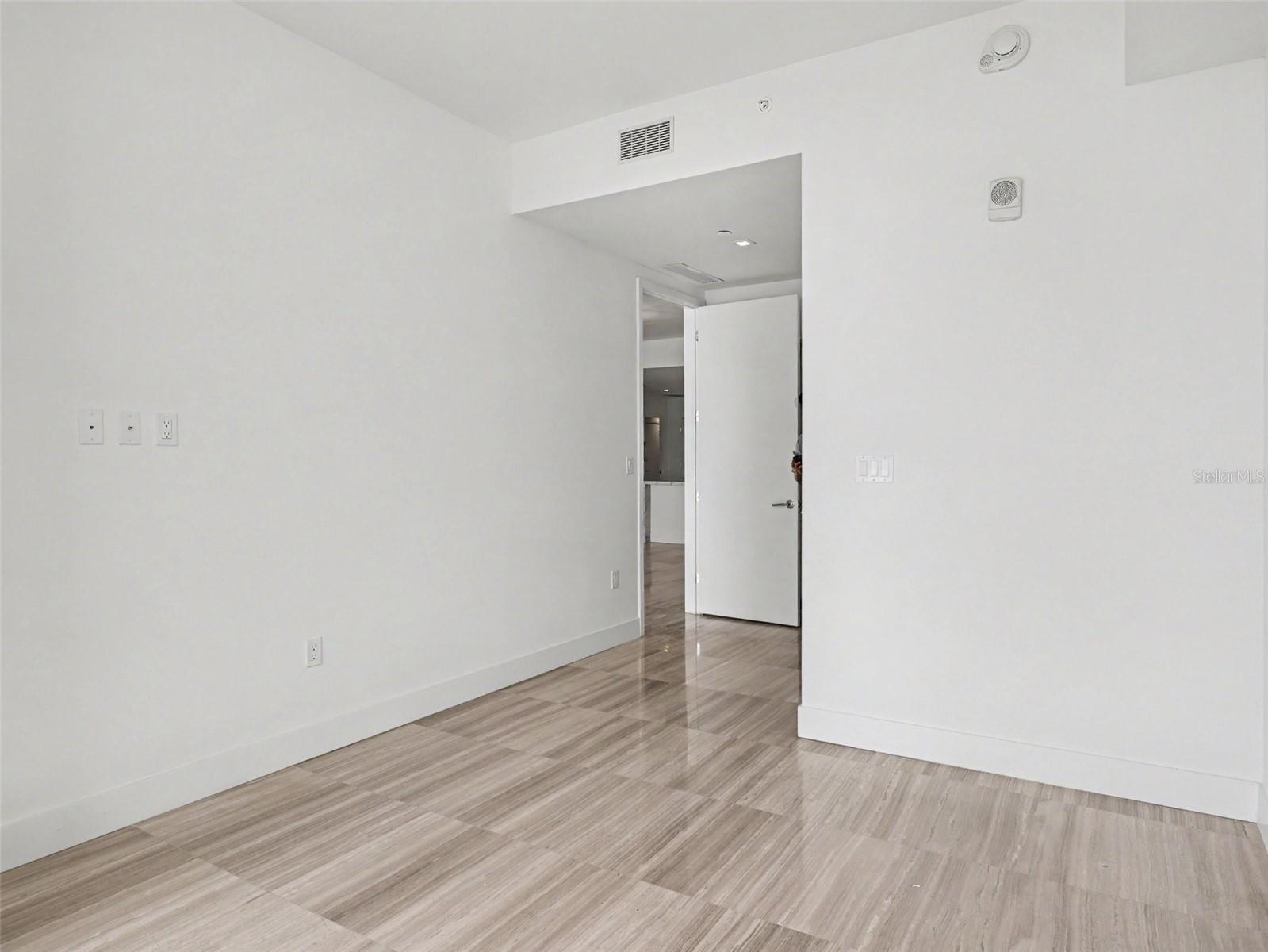 3101 W BAYSHORE ST #503 — photo 26