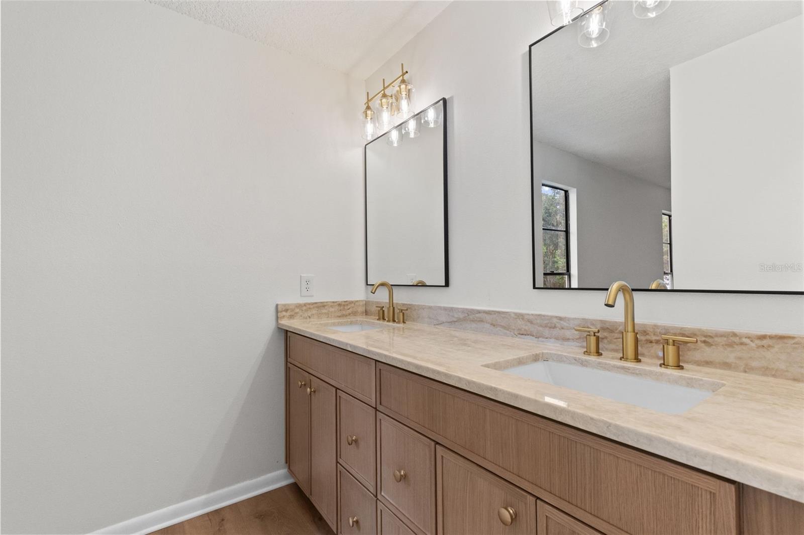3720 MURRAY DALE DR — photo 49