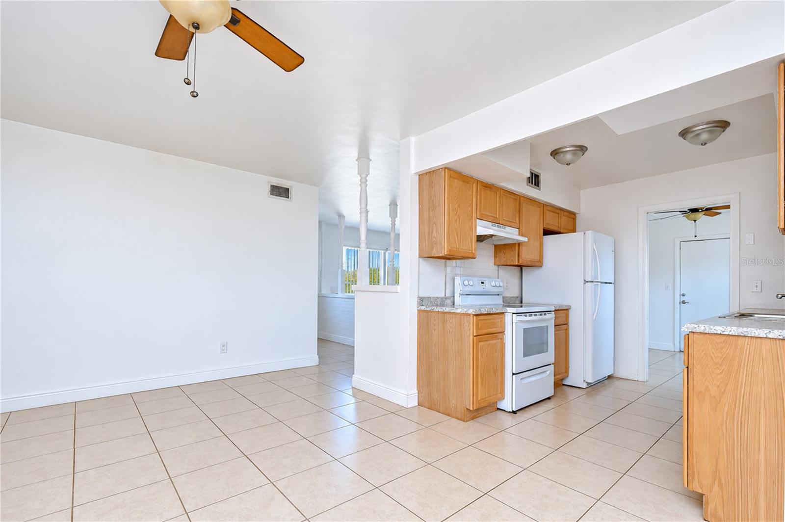 1001 BAY BREEZE TER — photo 13