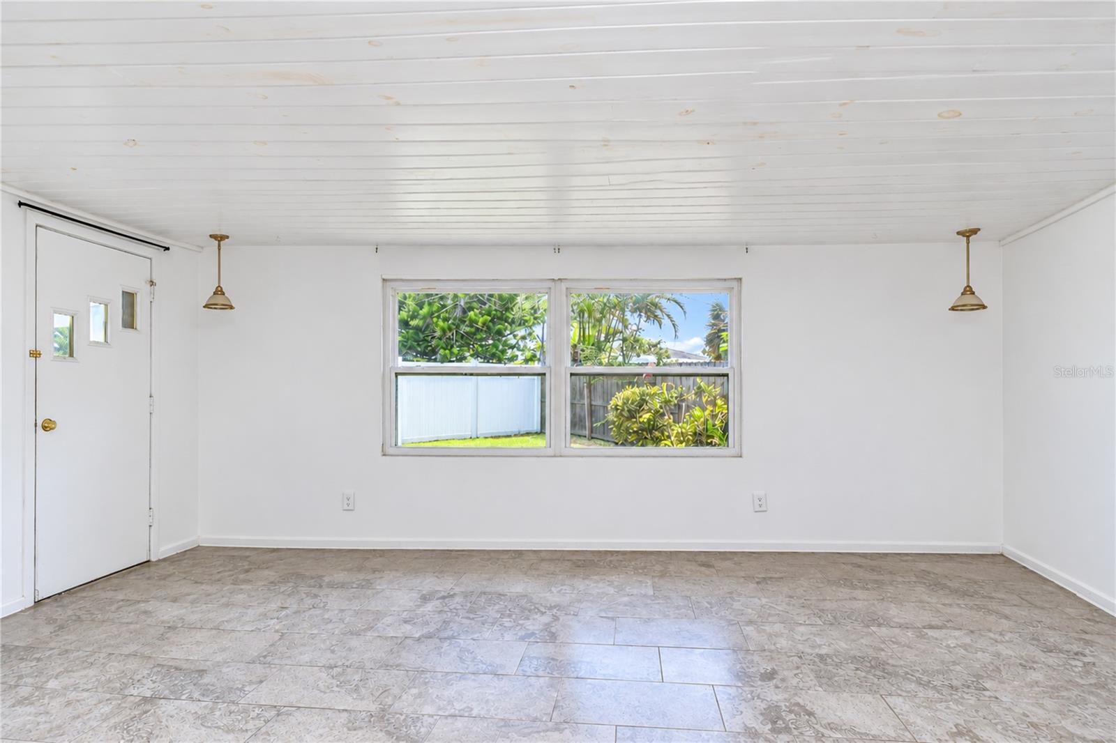 1001 BAY BREEZE TER — photo 17