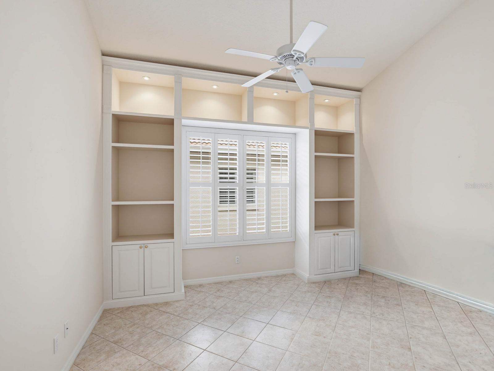 3944 SILK OAK LN — photo 16