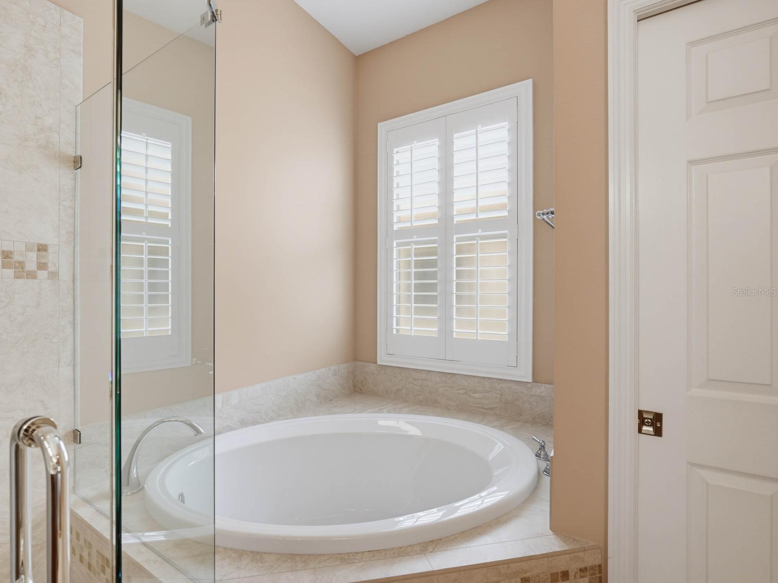 3944 SILK OAK LN — photo 37