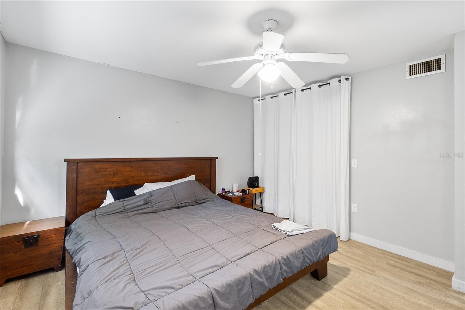 1221 DREW ST #B3 — photo 16