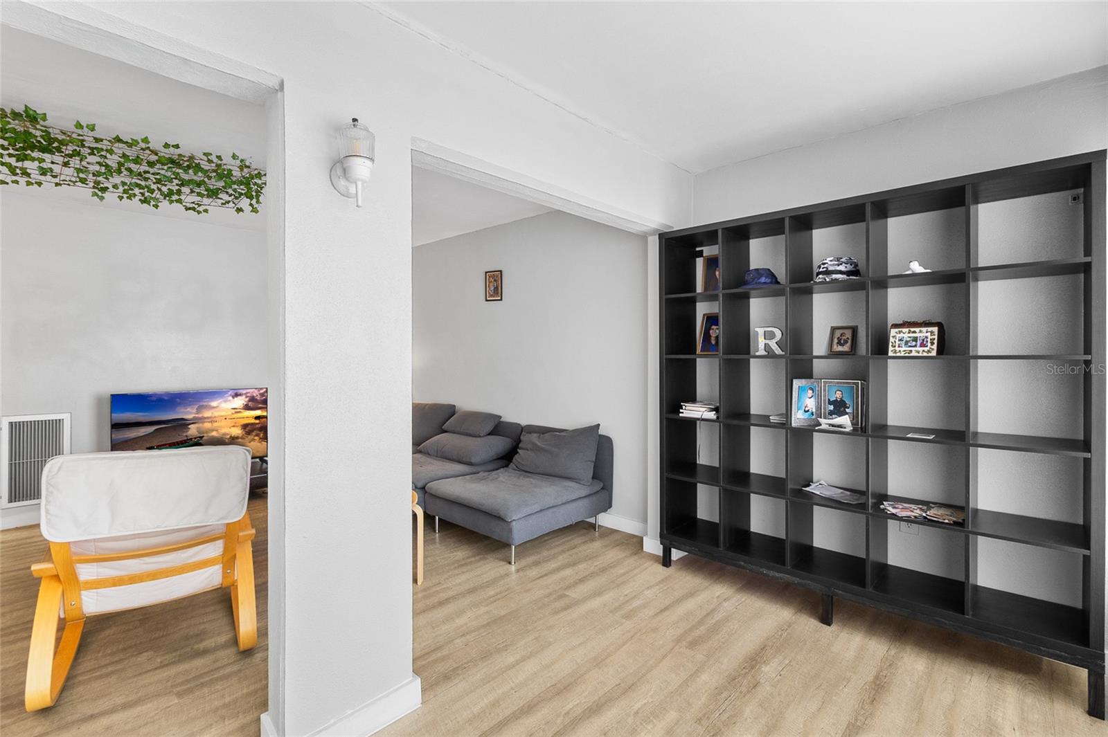 1221 DREW ST #B3 — photo 5