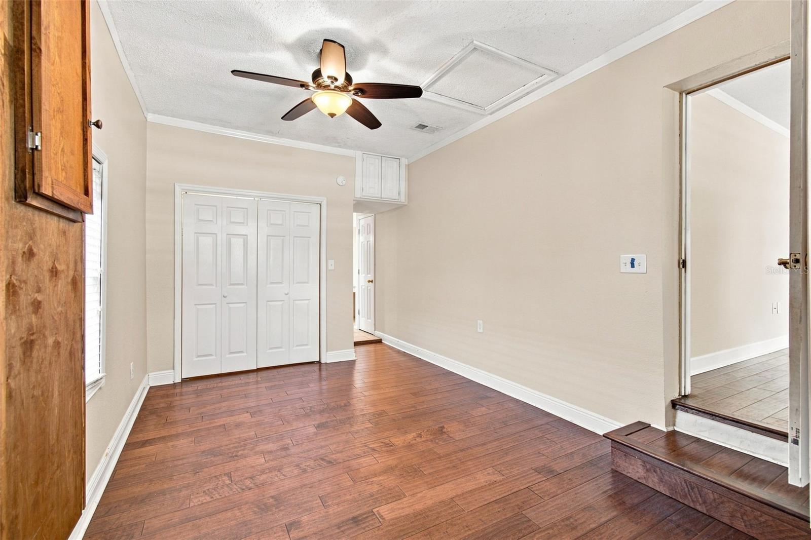 805 W BRADDOCK ST — photo 14