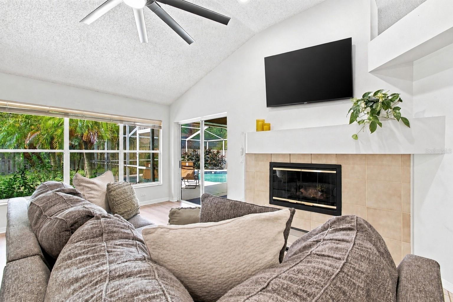 16804 SHEFFIELD PARK DR — photo 22
