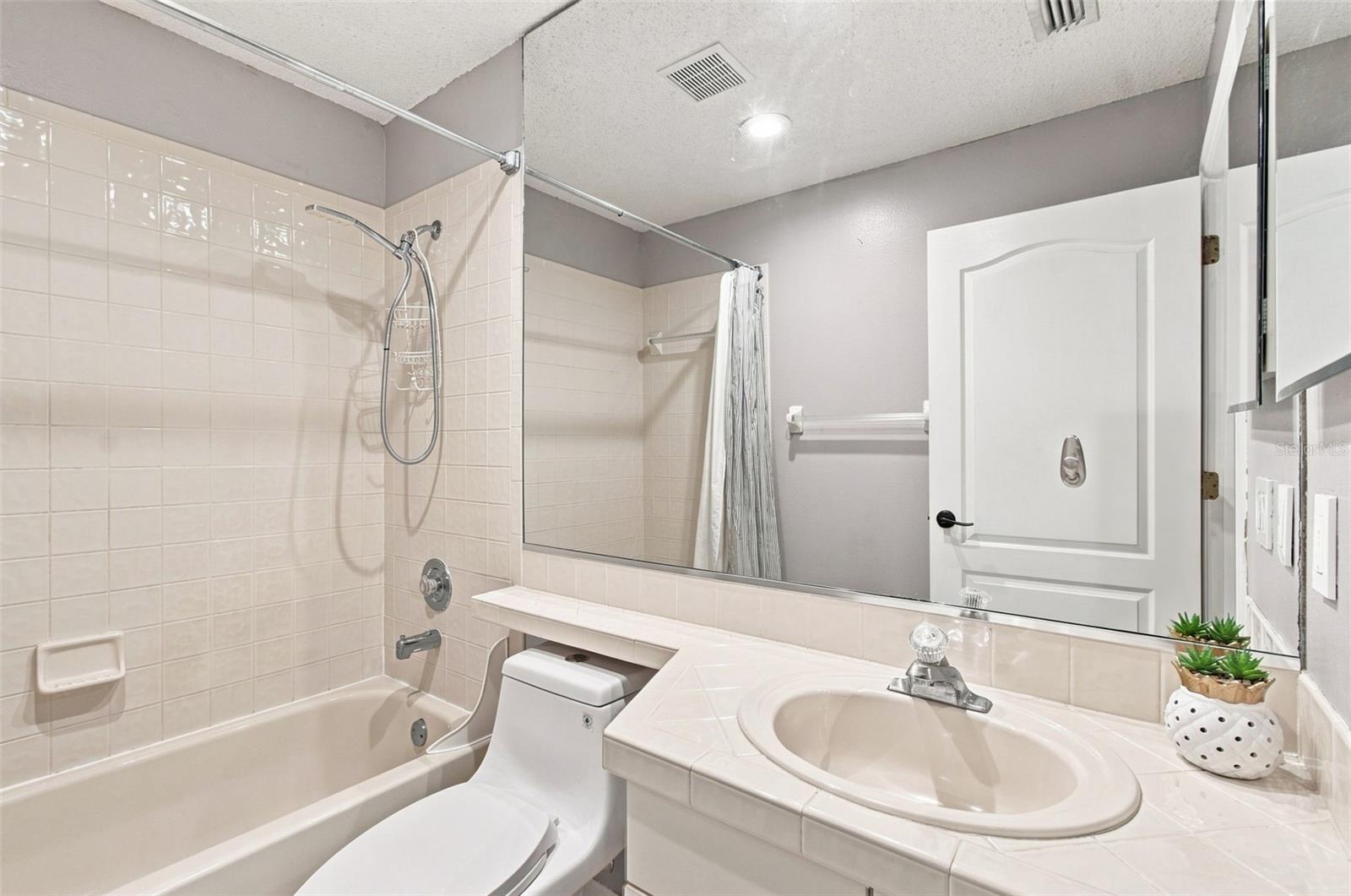16804 SHEFFIELD PARK DR — photo 48