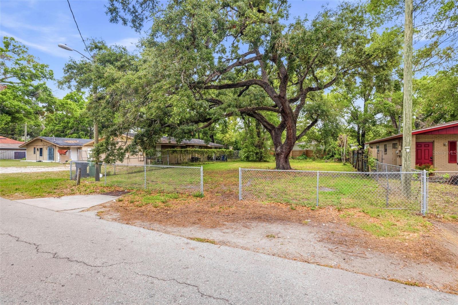 1706 E IDELL ST — photo 5