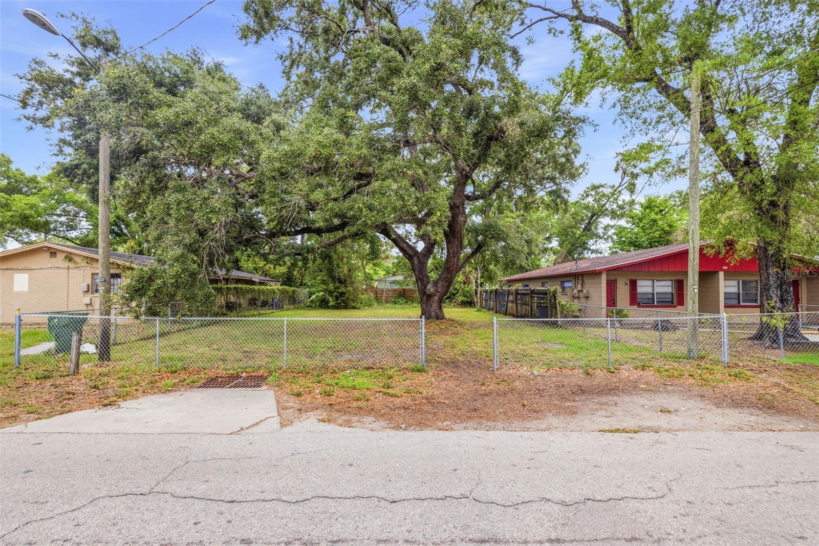 1706 E IDELL ST — photo 4