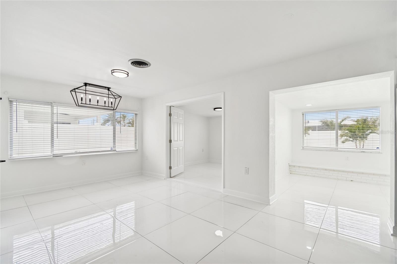 455 81ST AVE — photo 18
