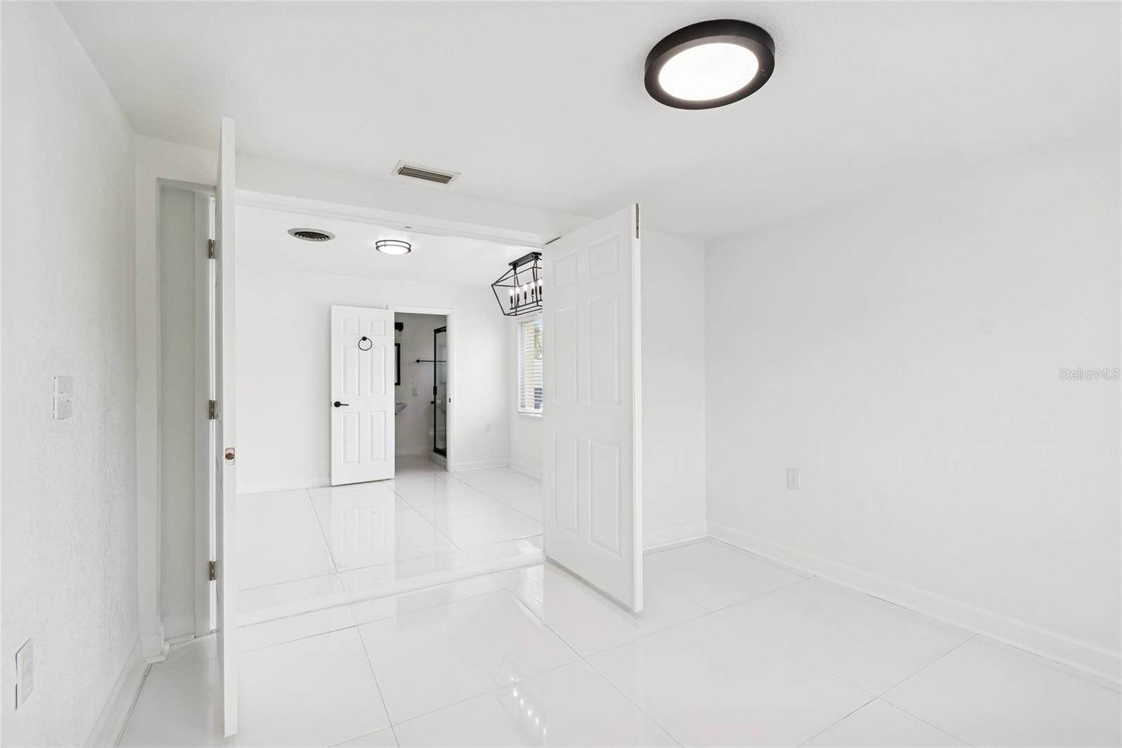 455 81ST AVE — photo 35