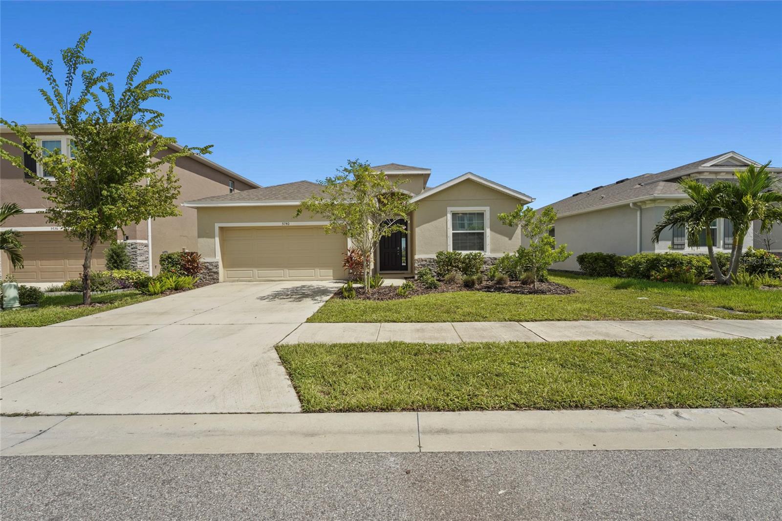 5740 WOODLAND SAGE DR — photo 42