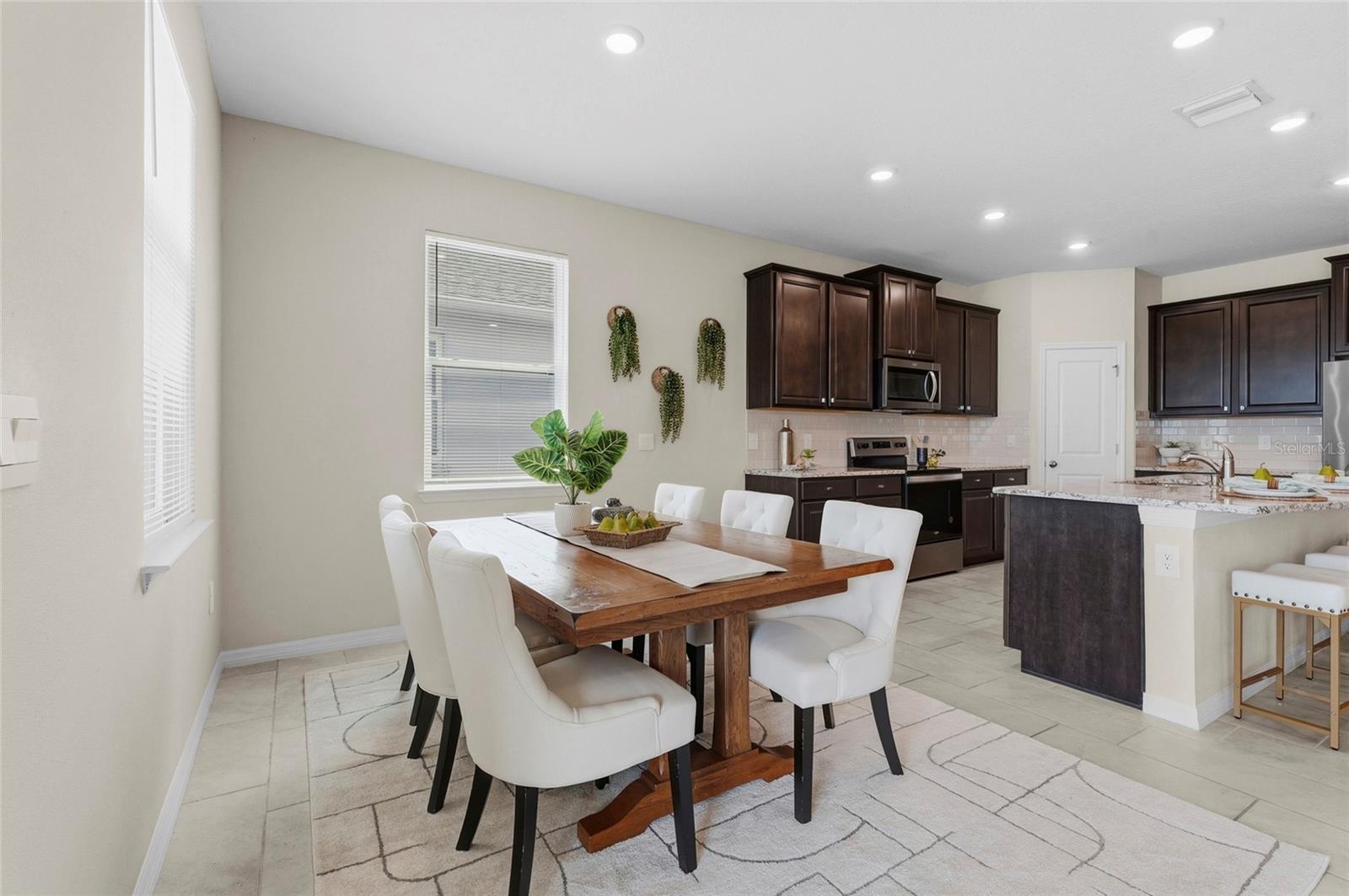 5740 WOODLAND SAGE DR — photo 24