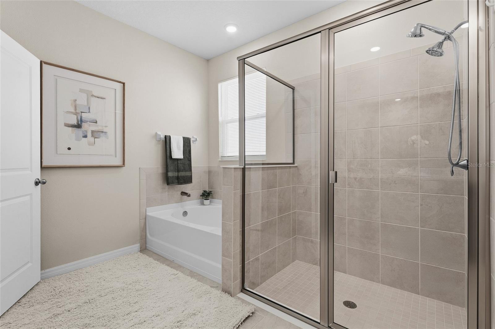 5740 WOODLAND SAGE DR — photo 9