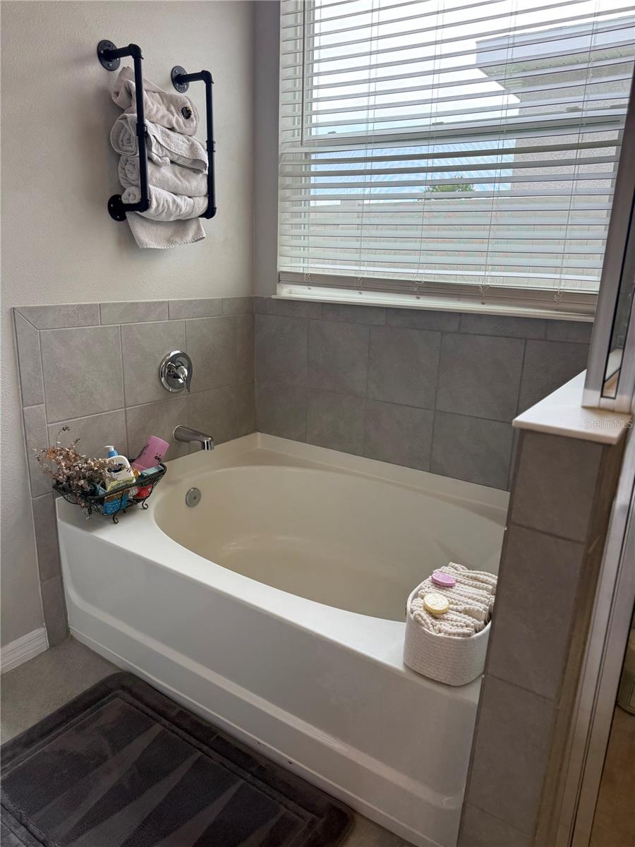 13021 WILLOW GROVE DR — photo 26