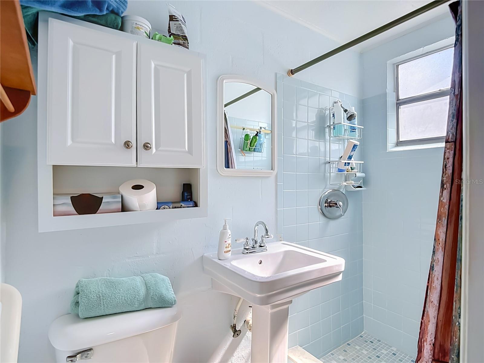 7629 HATTERAS DR — photo 38