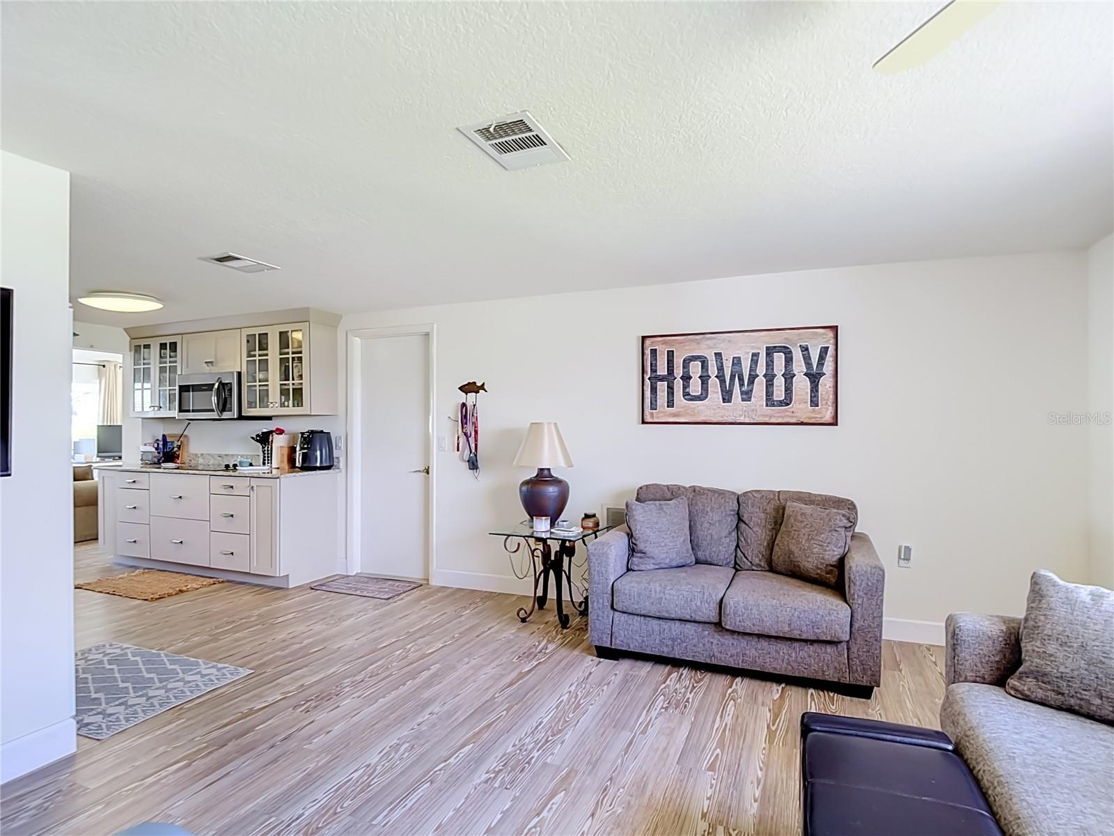 7629 HATTERAS DR — photo 4