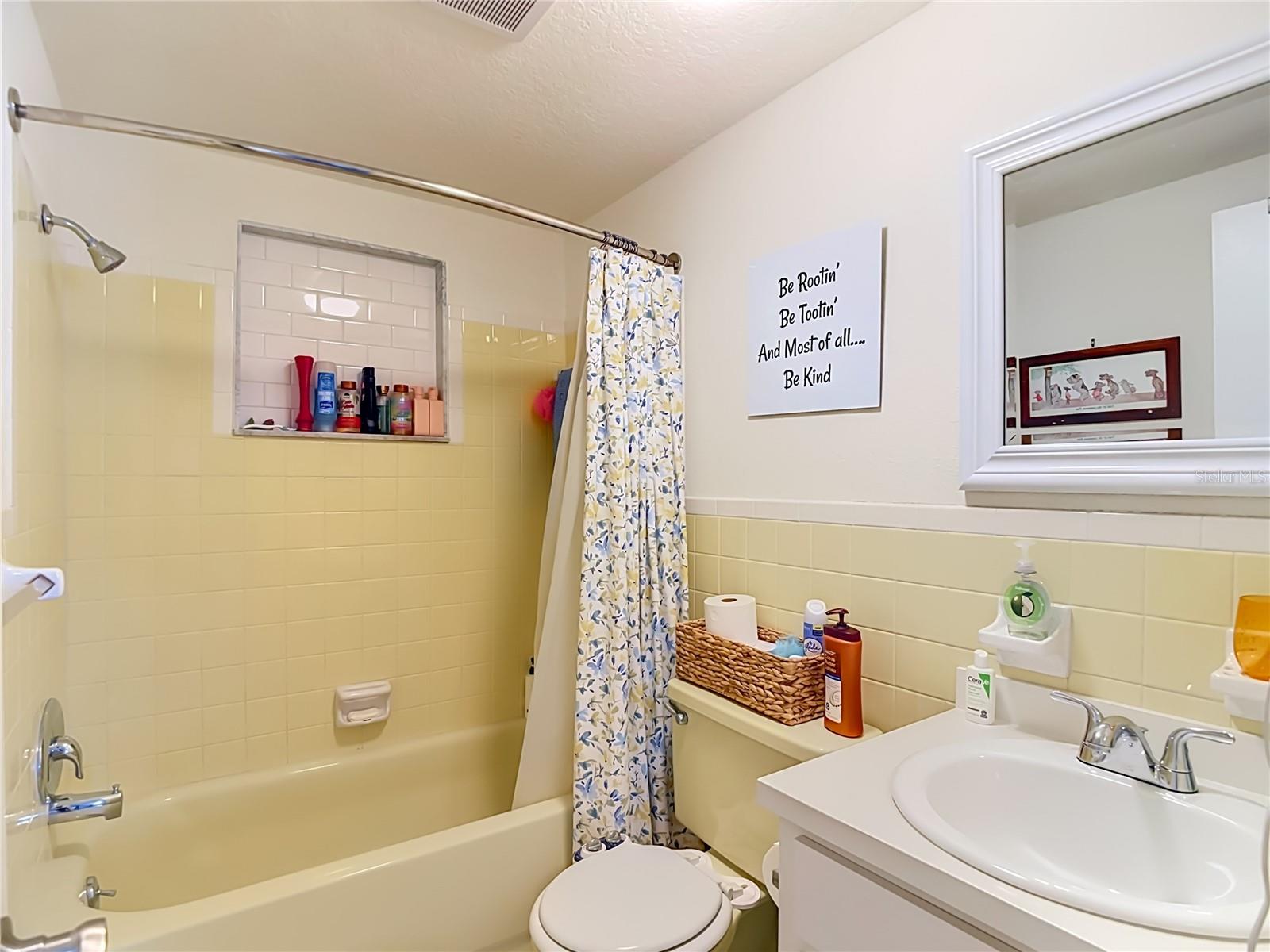 7629 HATTERAS DR — photo 28