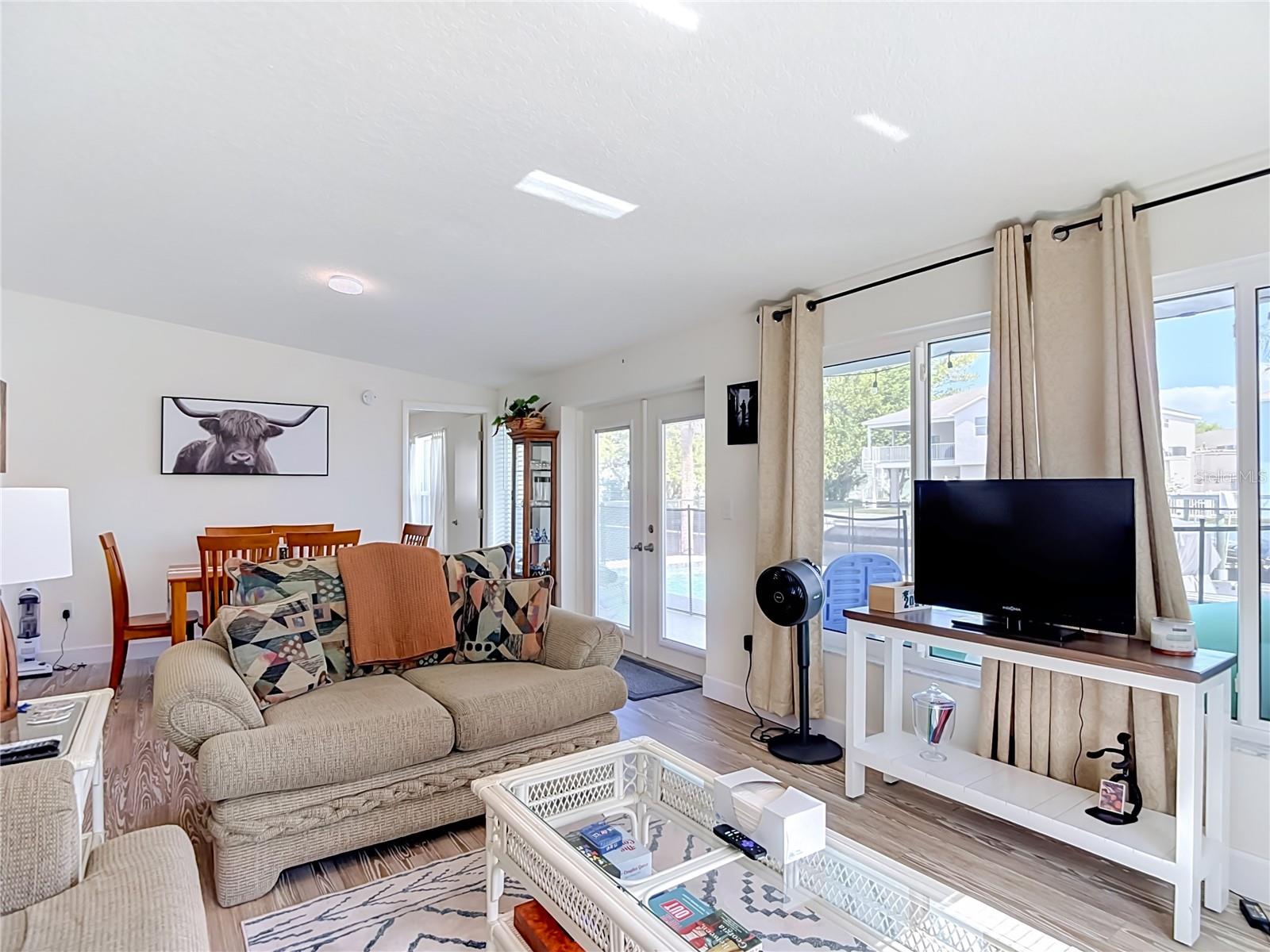 7629 HATTERAS DR — photo 20