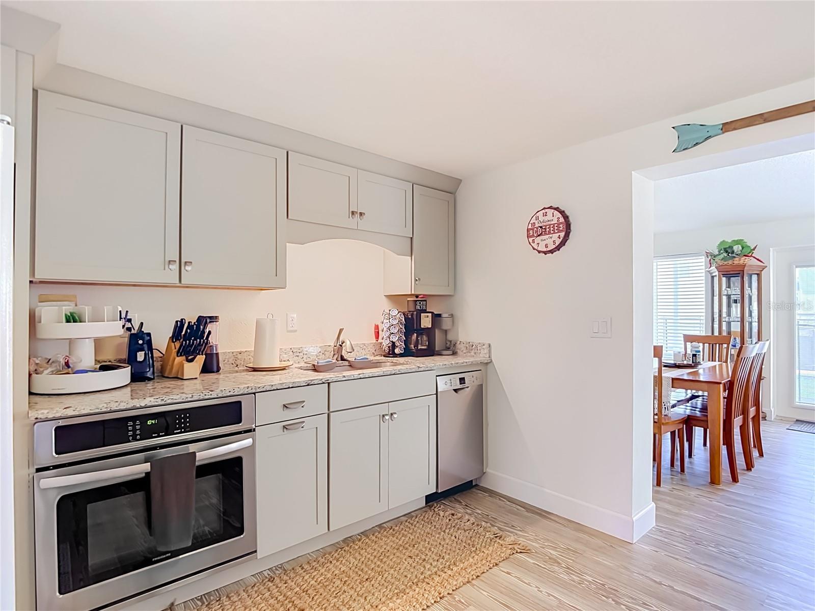 7629 HATTERAS DR — photo 10