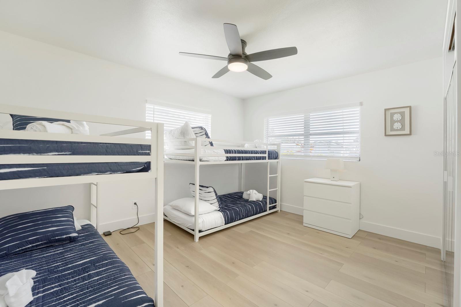 13931 DOMINICA DR — photo 17
