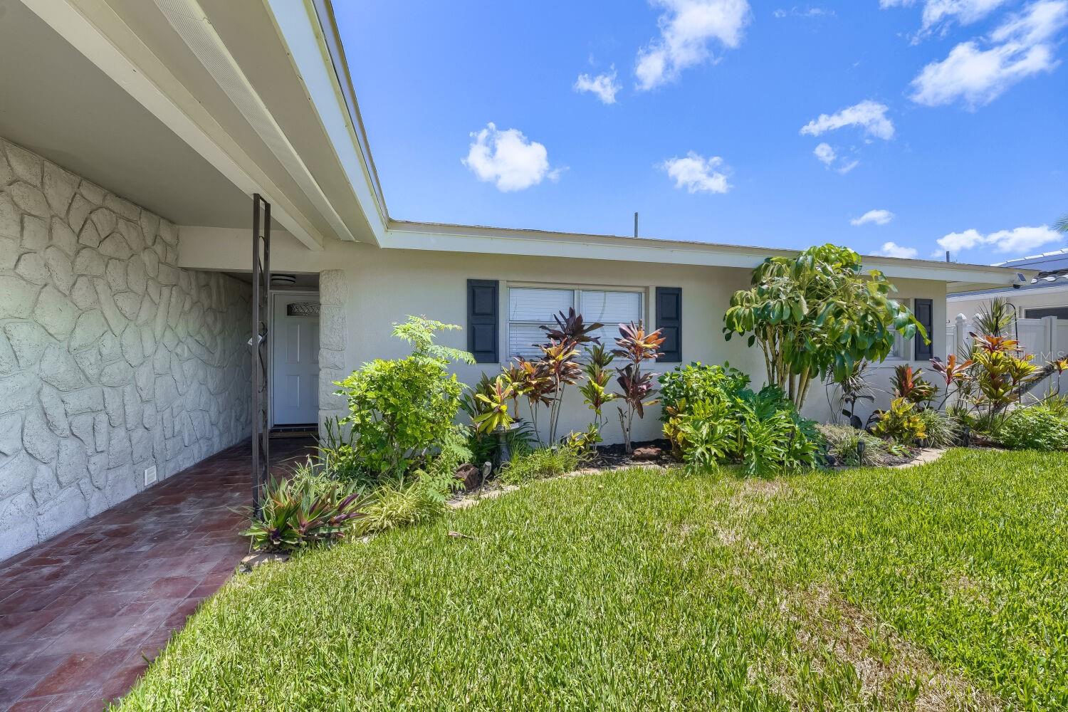 13931 DOMINICA DR — photo 2