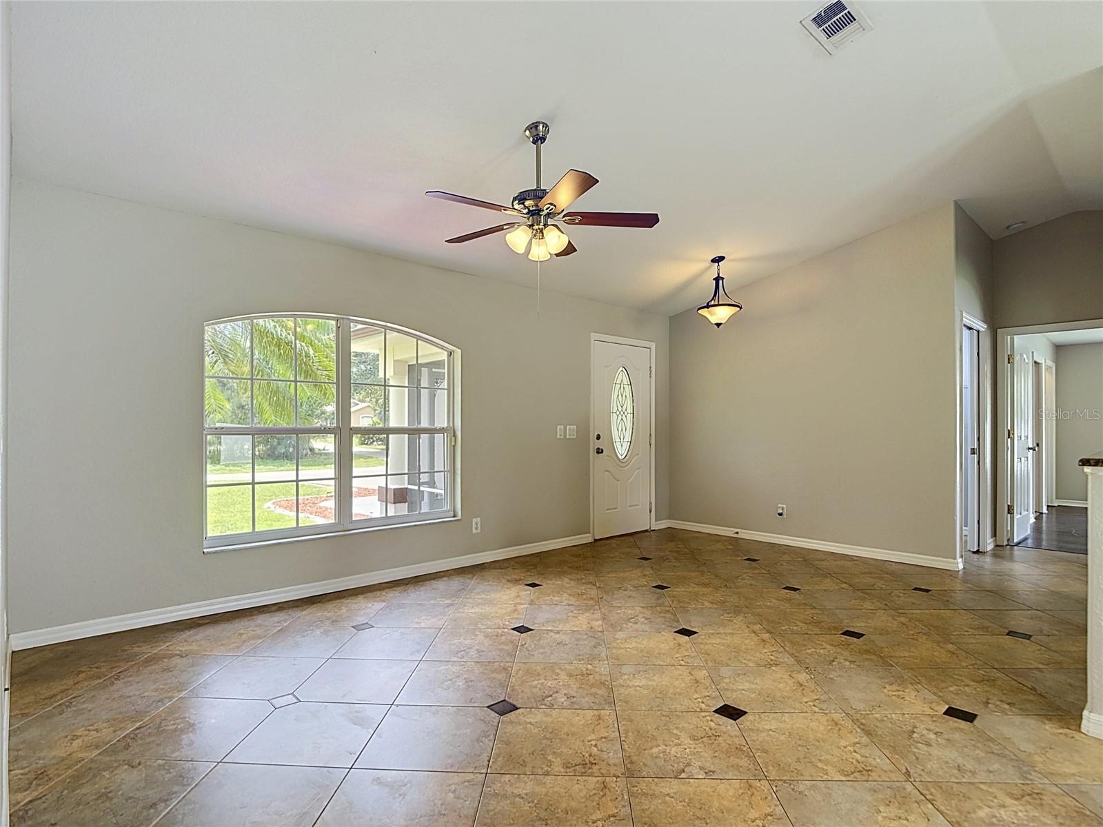 2198 ALLIANCE AVE — photo 11