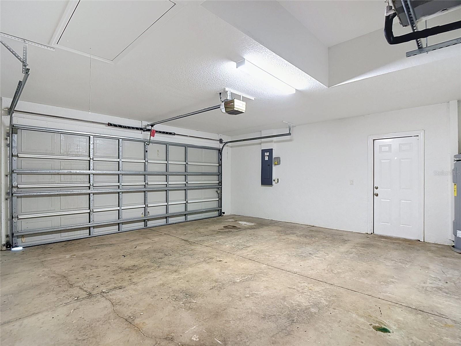 2198 ALLIANCE AVE — photo 38