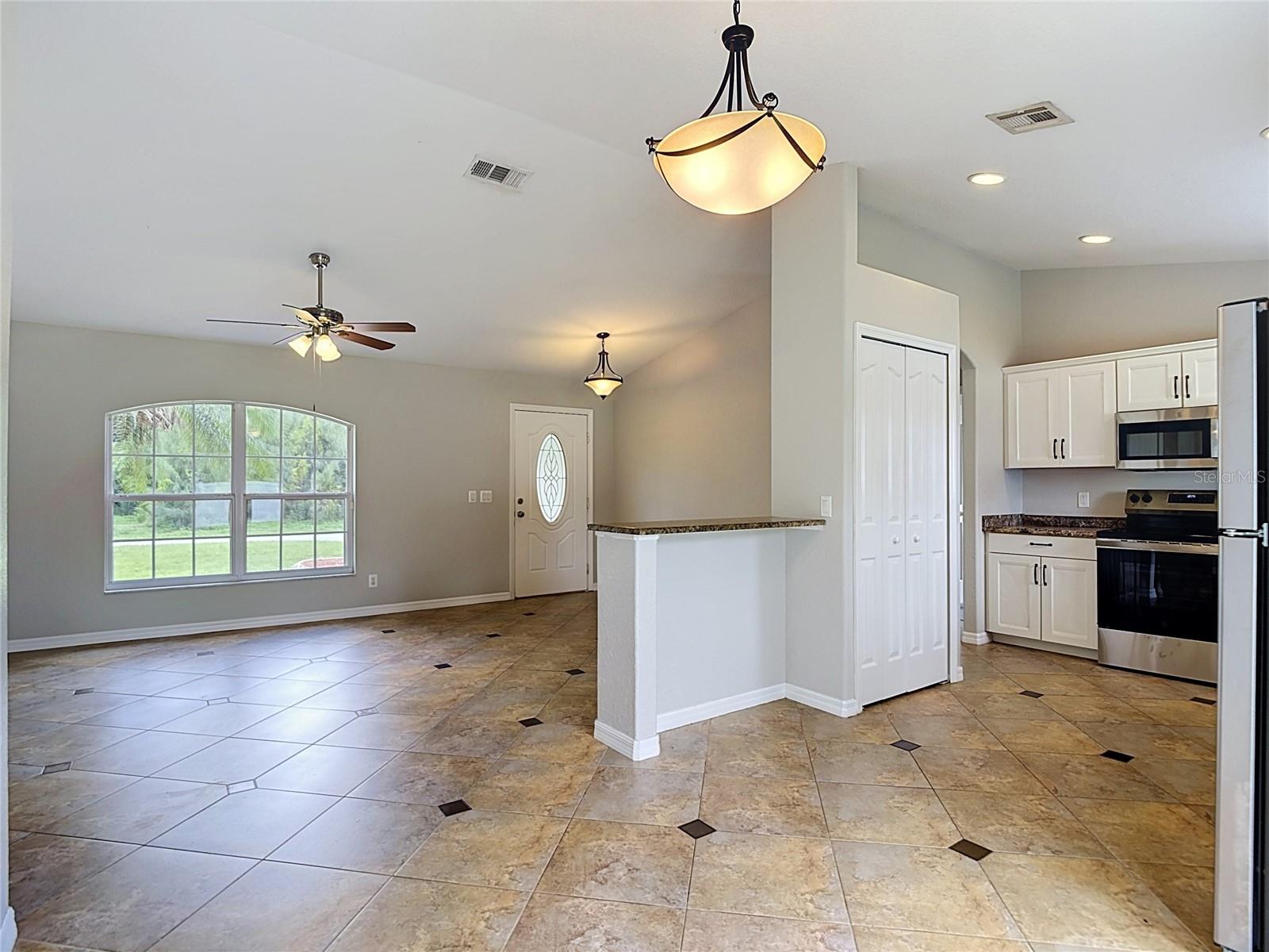 2198 ALLIANCE AVE — photo 16