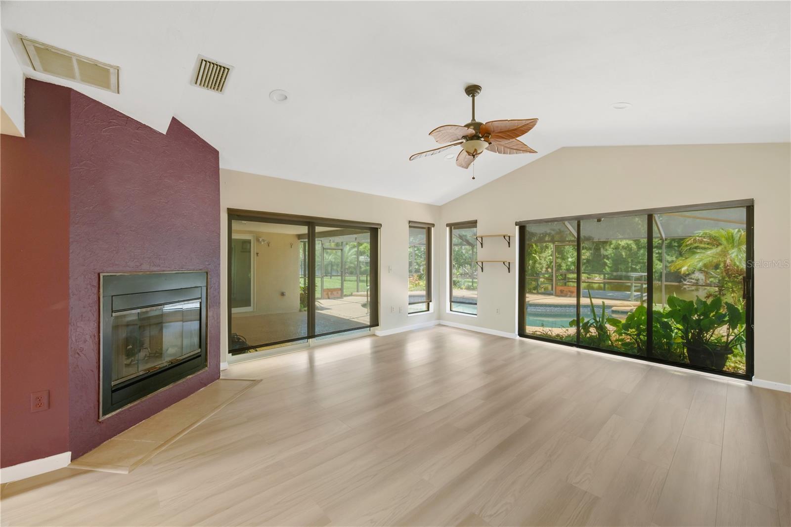 80 FOXFIRE LN — photo 25