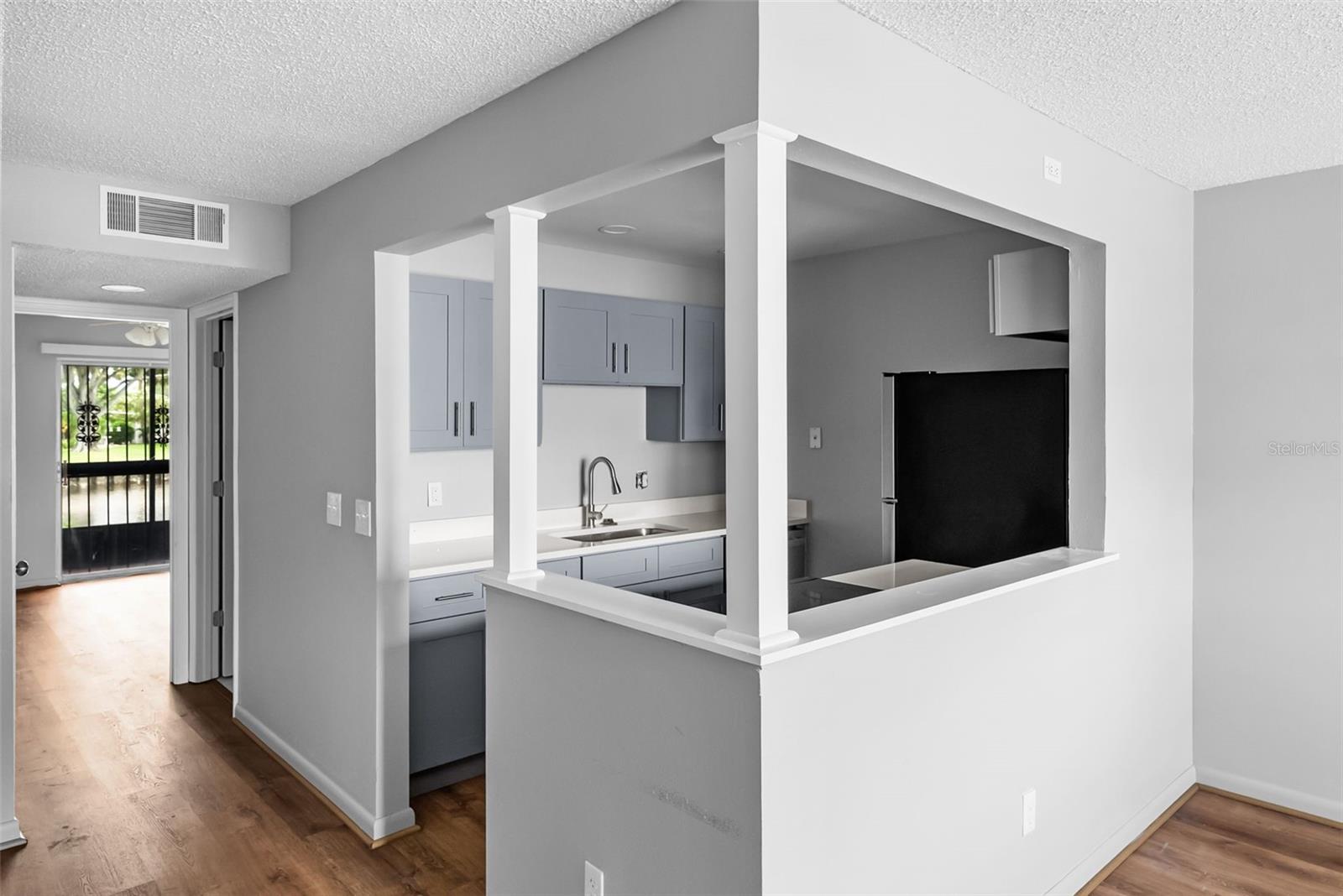 9013 TUDOR DR #103 — photo 9