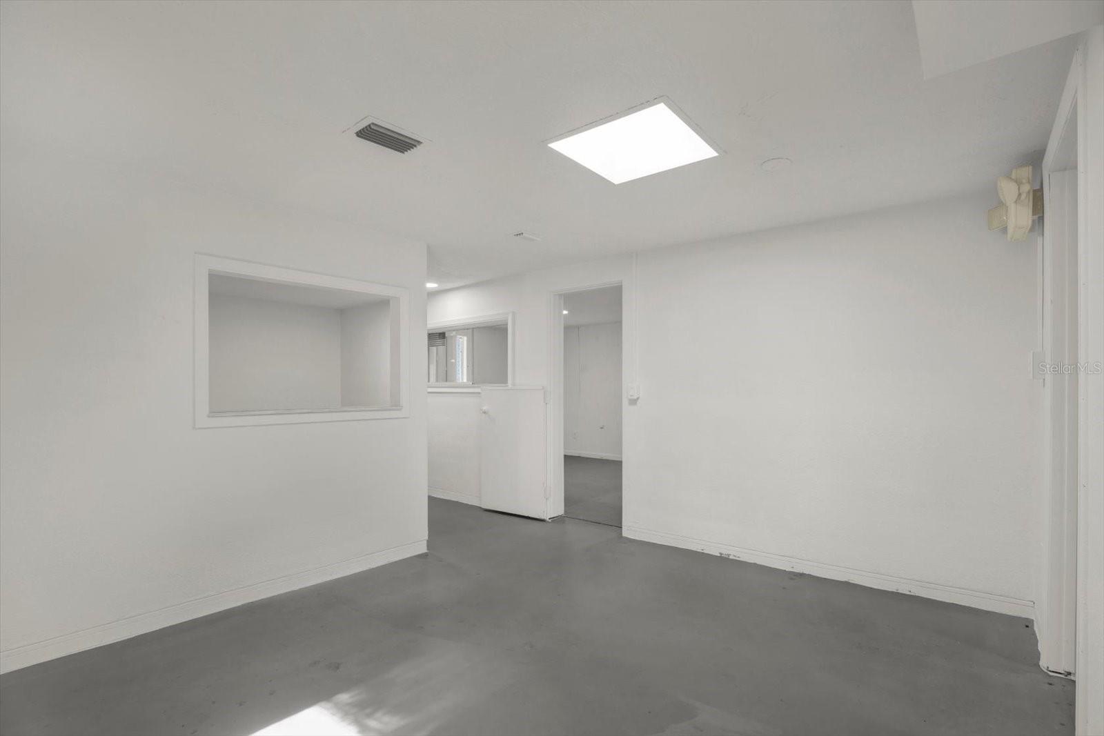 6102 INDIANA AVE — photo 17