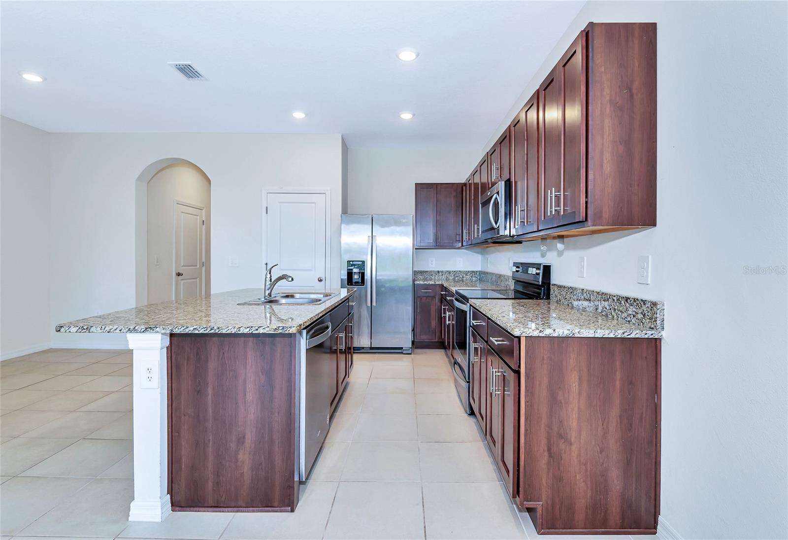 8657 MILESTONE DR — photo 6