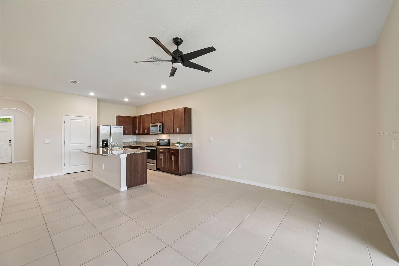 8657 MILESTONE DR — photo 8