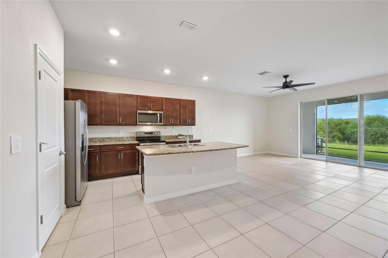 8657 MILESTONE DR — photo 2