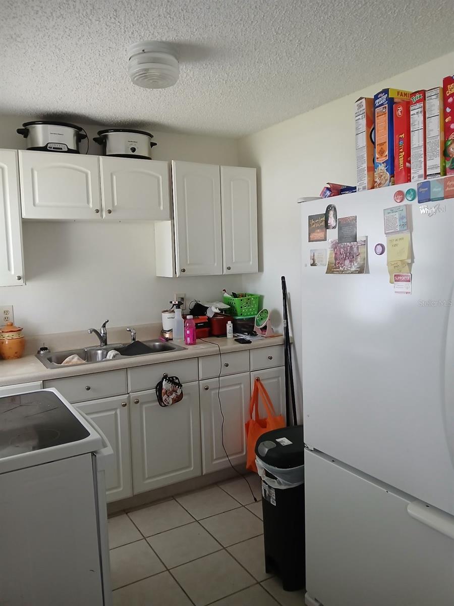905 BEVERLY AVE — photo 2