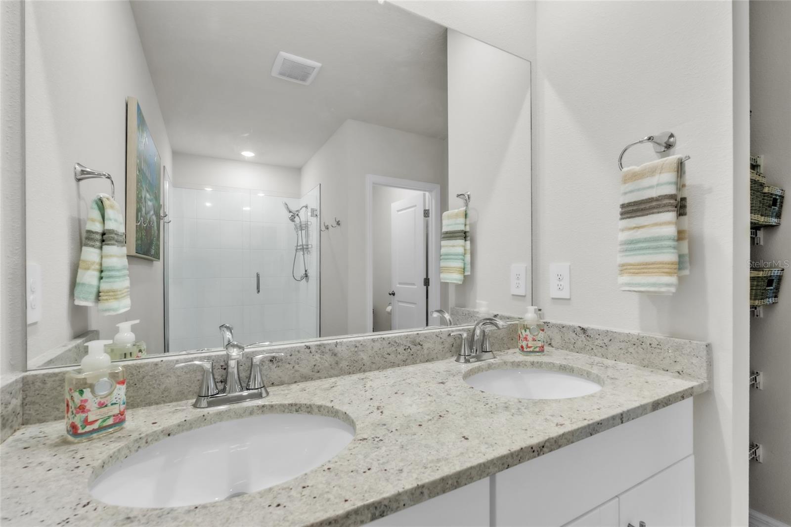 152 LAZY SHORE DR — photo 23