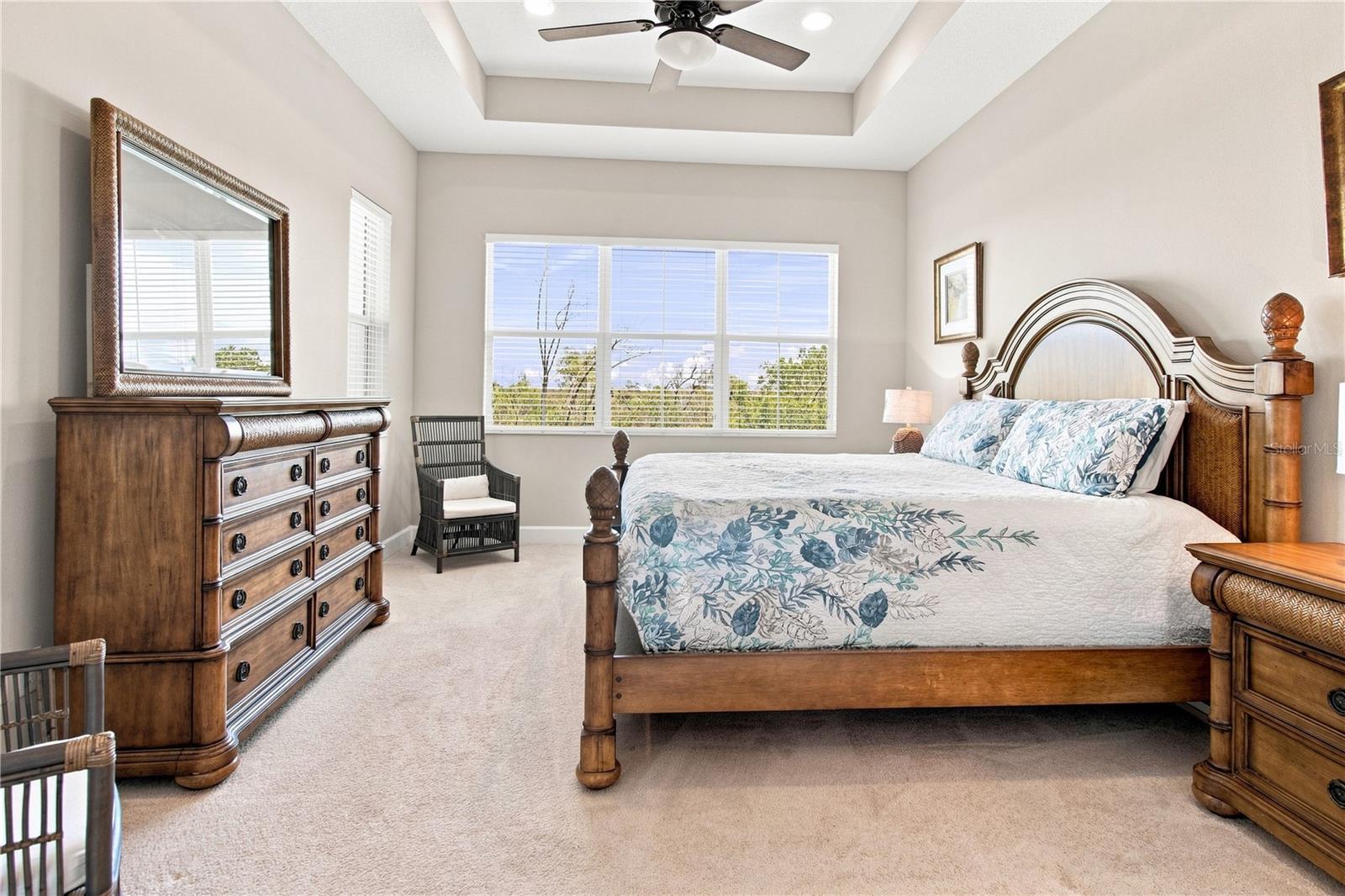 311 SAPPHIRE LAKE DR #202 — photo 42