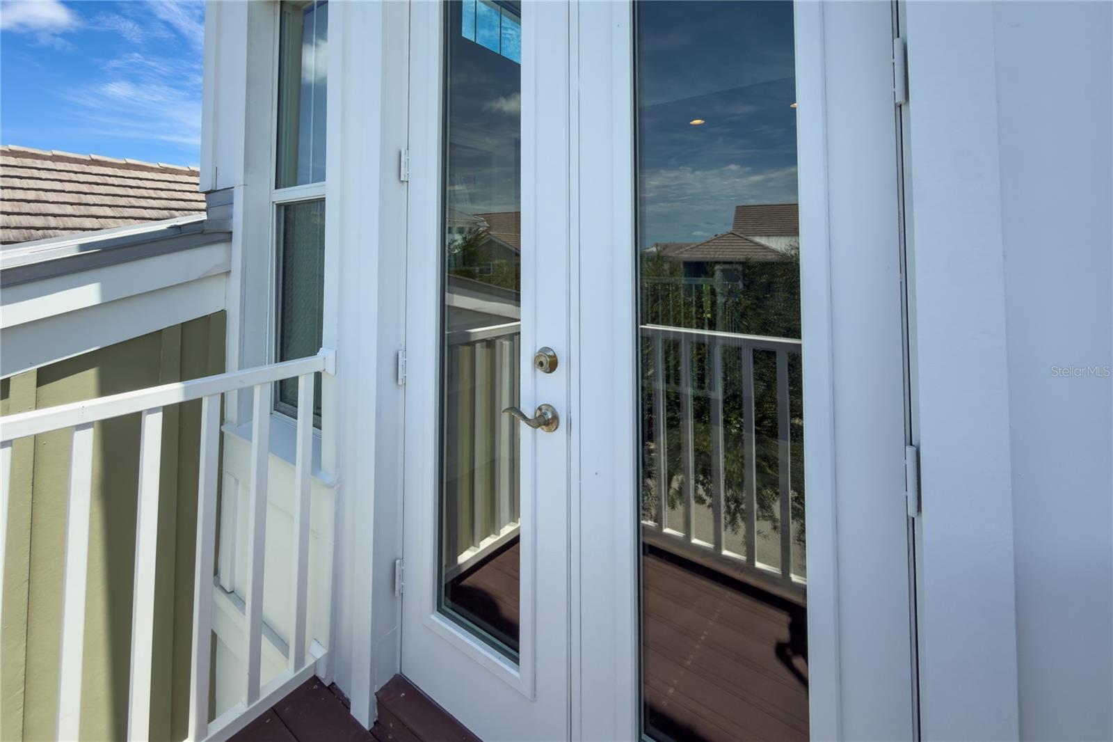 311 SAPPHIRE LAKE DR #202 — photo 52