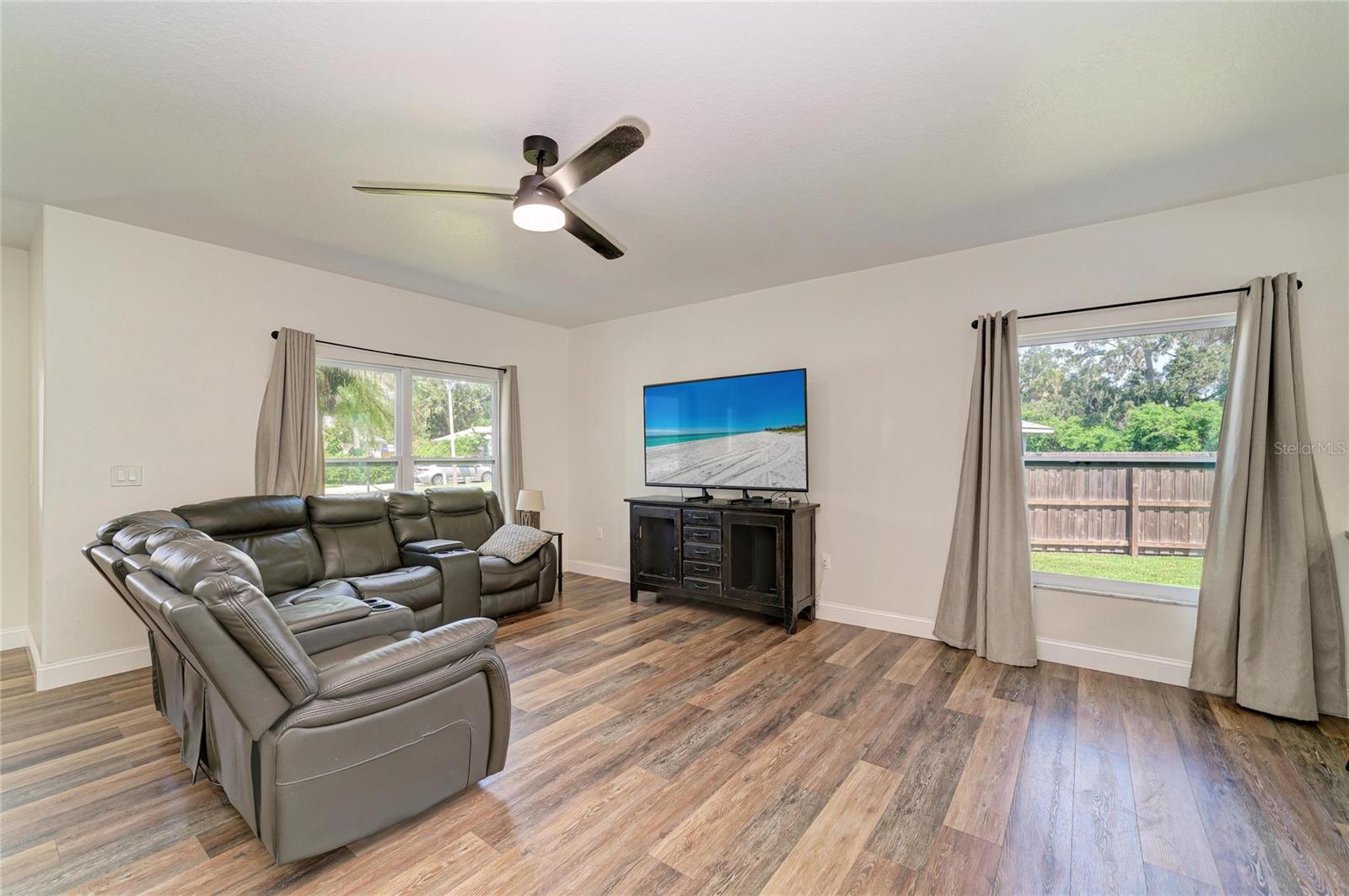 3220 37TH TER E — photo 12