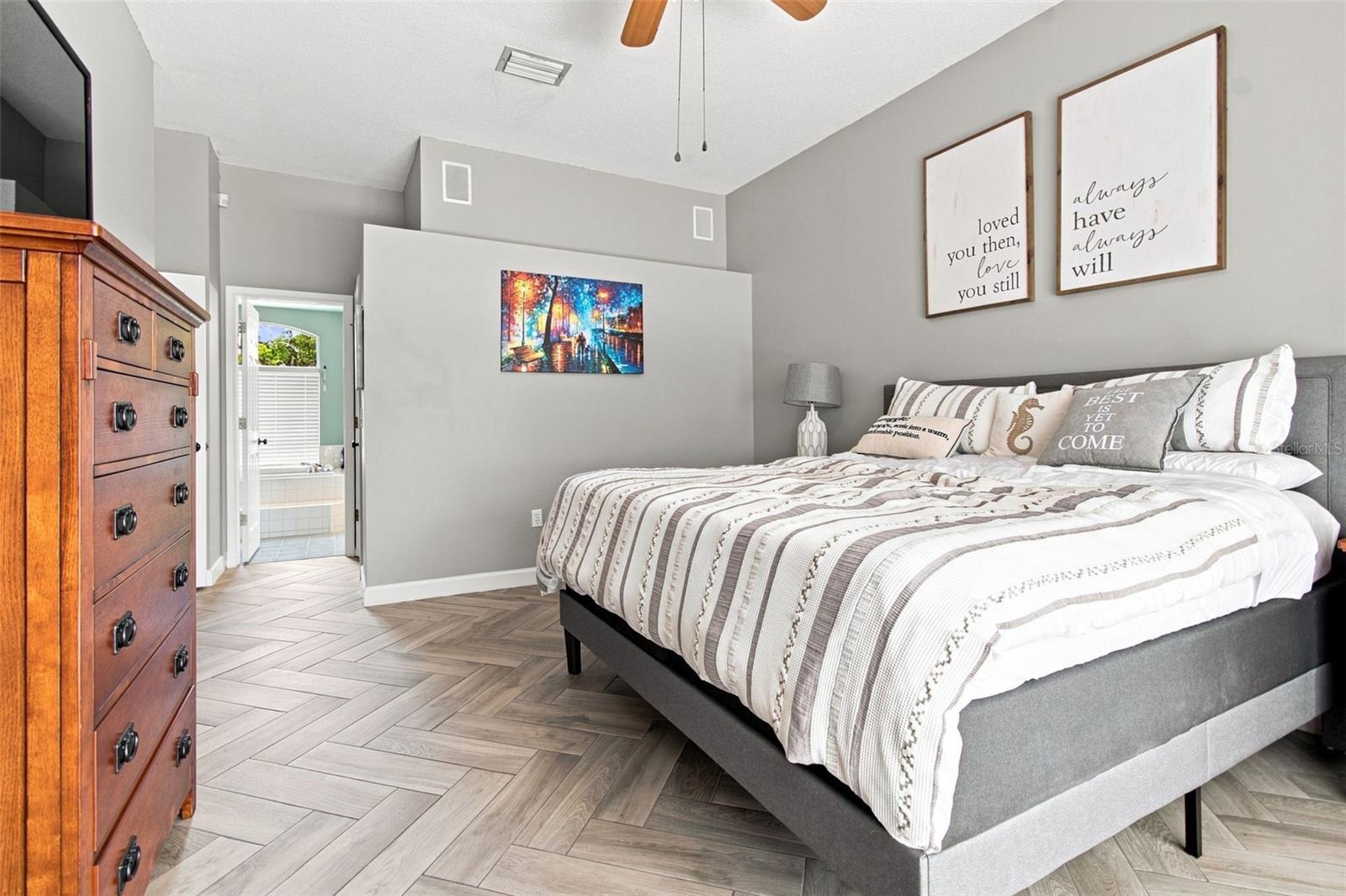2244 GROVELAND DR — photo 41