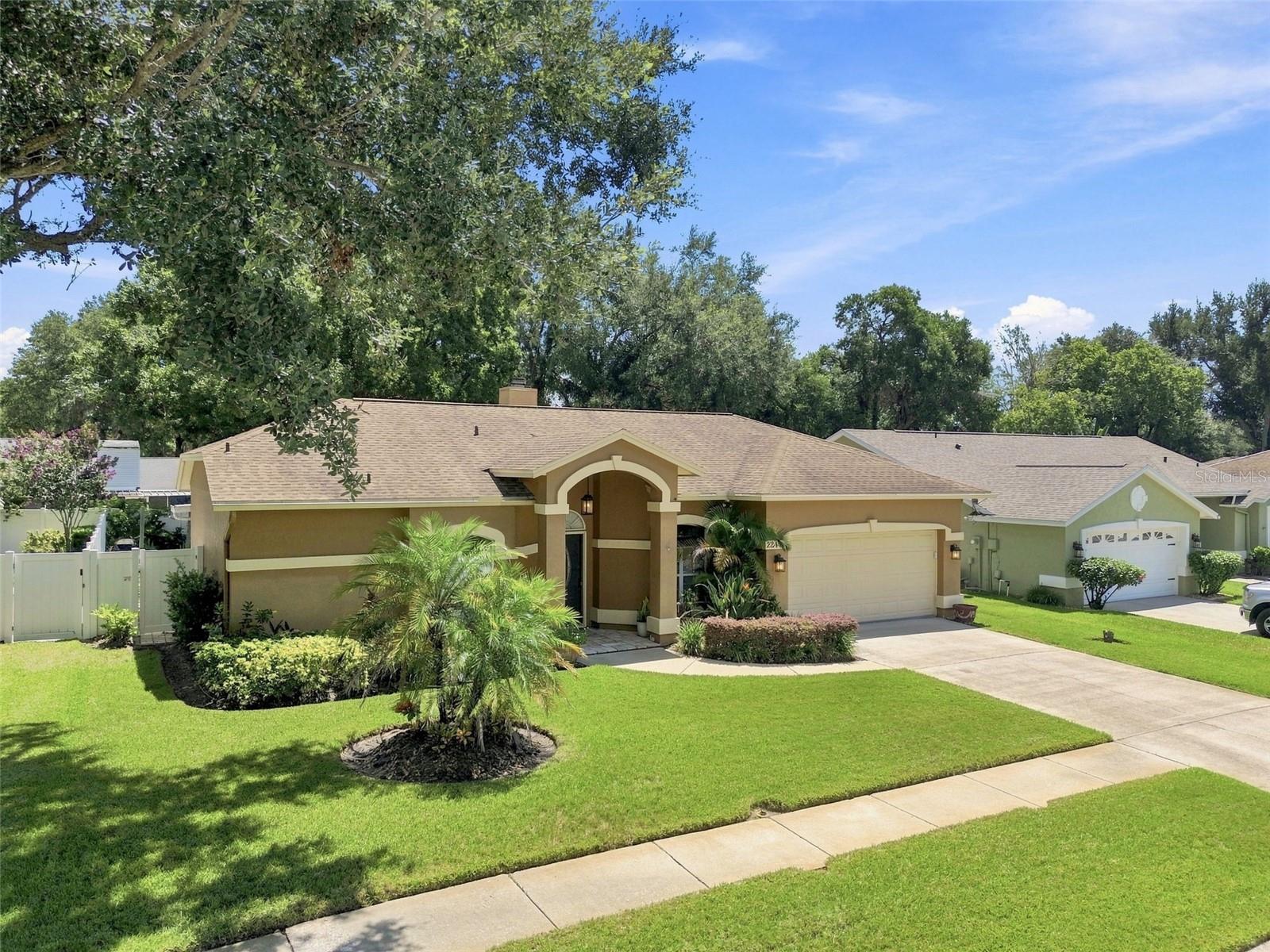 2244 GROVELAND DR — photo 58