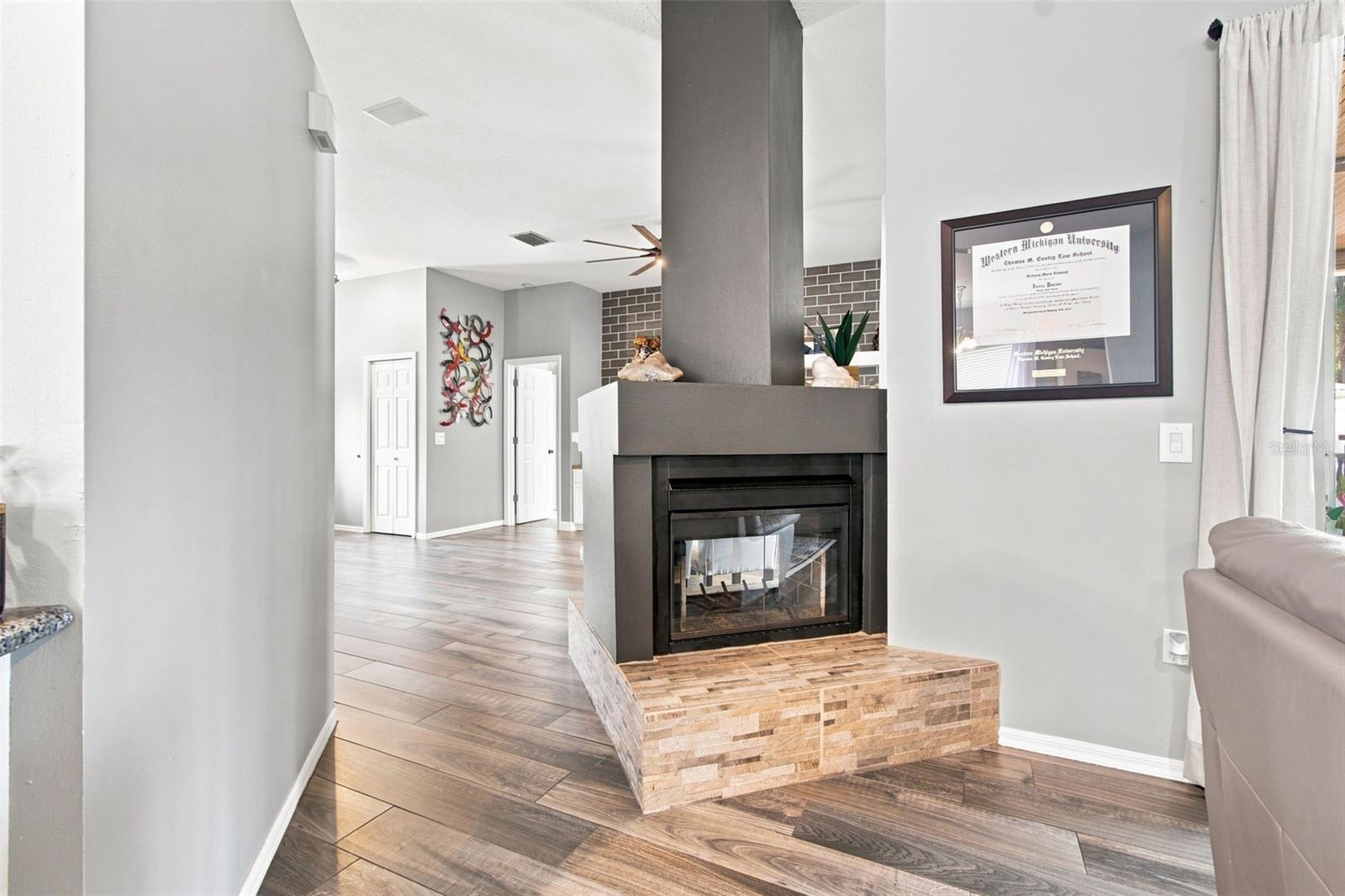 2244 GROVELAND DR — photo 11