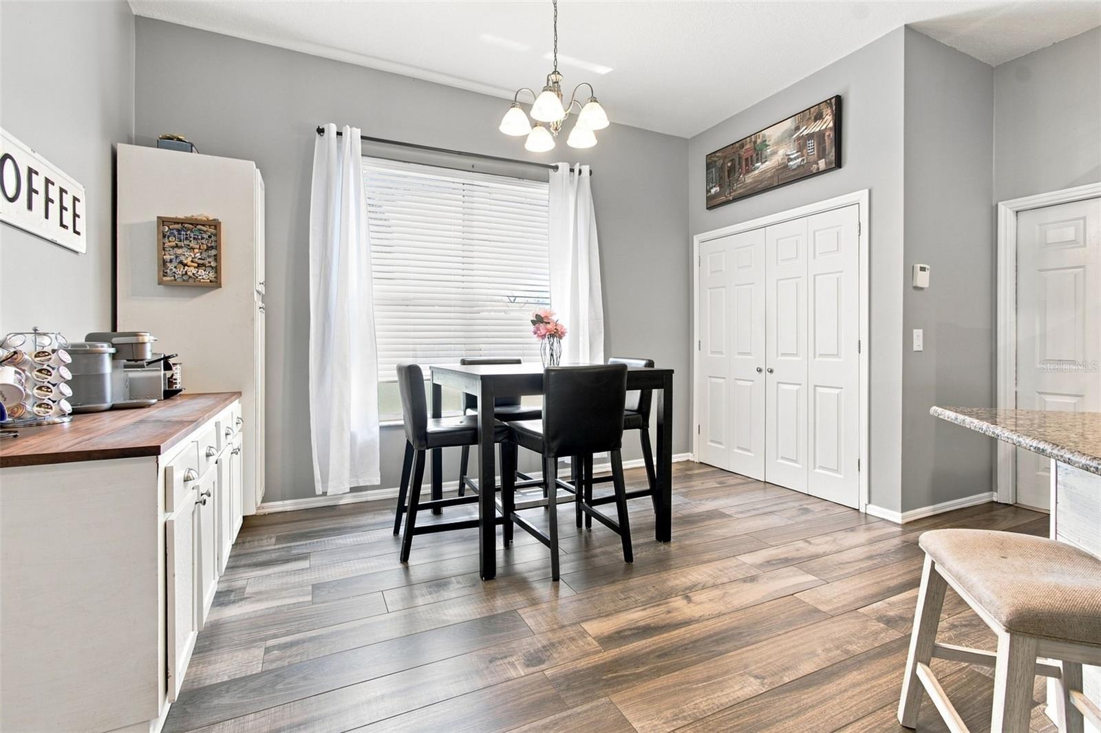 2244 GROVELAND DR — photo 22