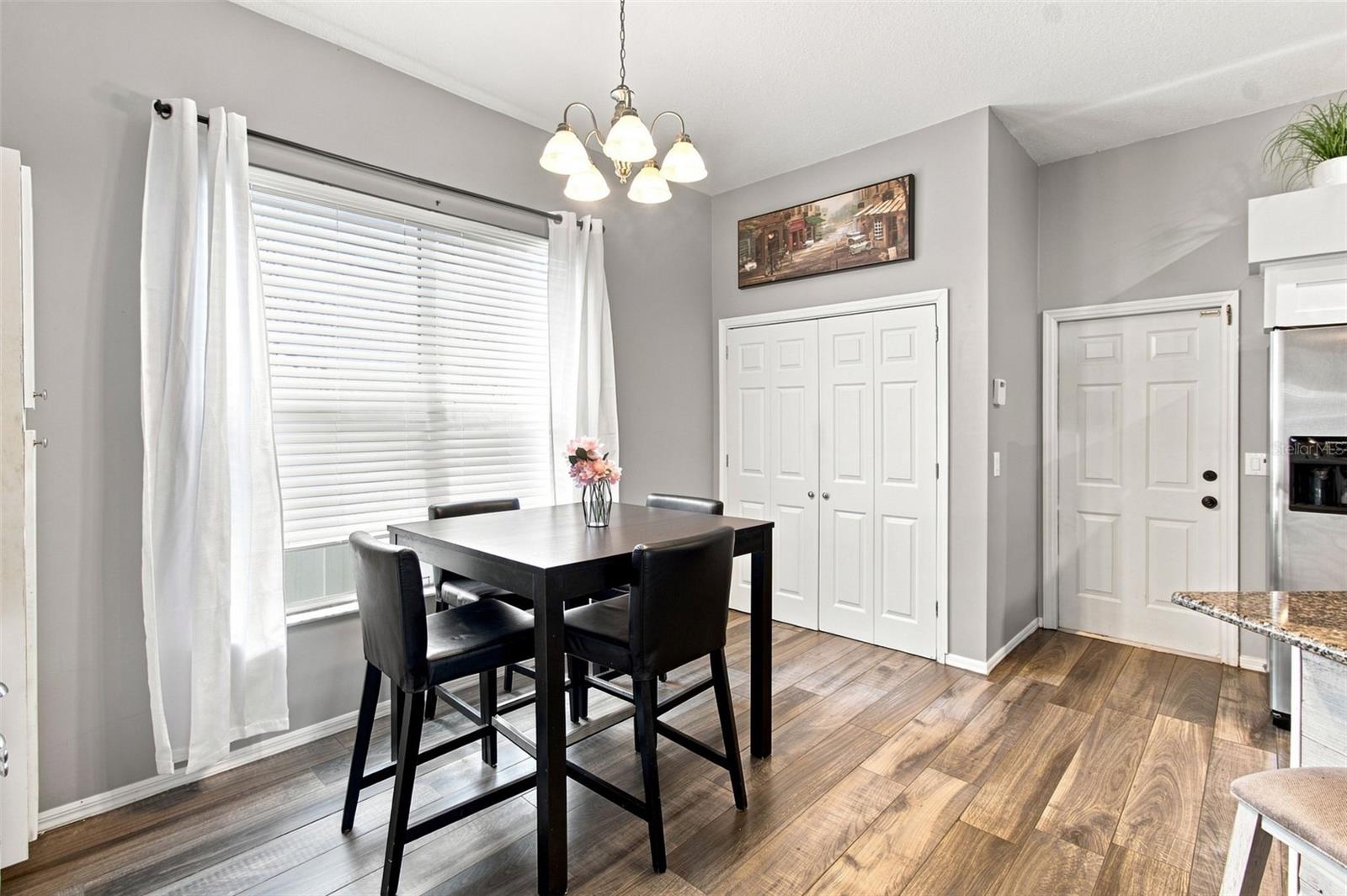 2244 GROVELAND DR — photo 28