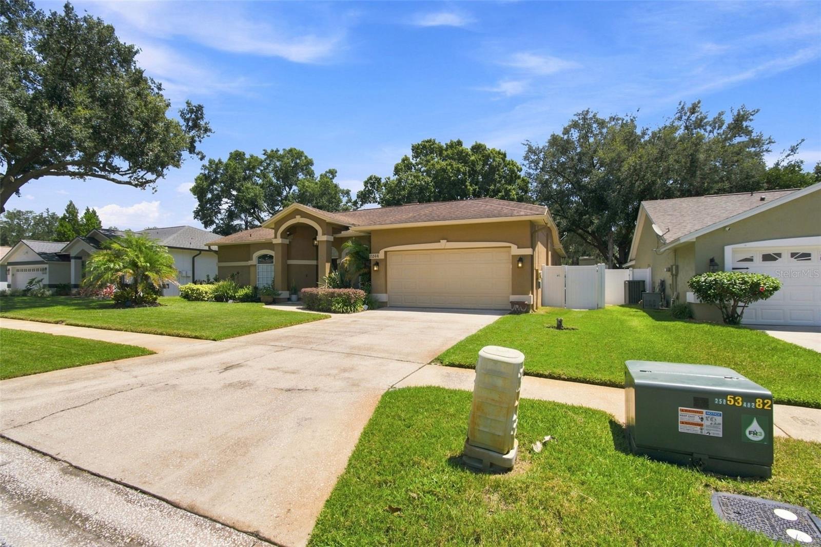 2244 GROVELAND DR — photo 65