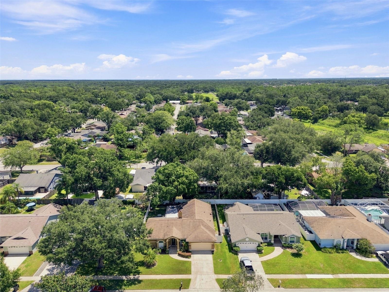 2244 GROVELAND DR — photo 61