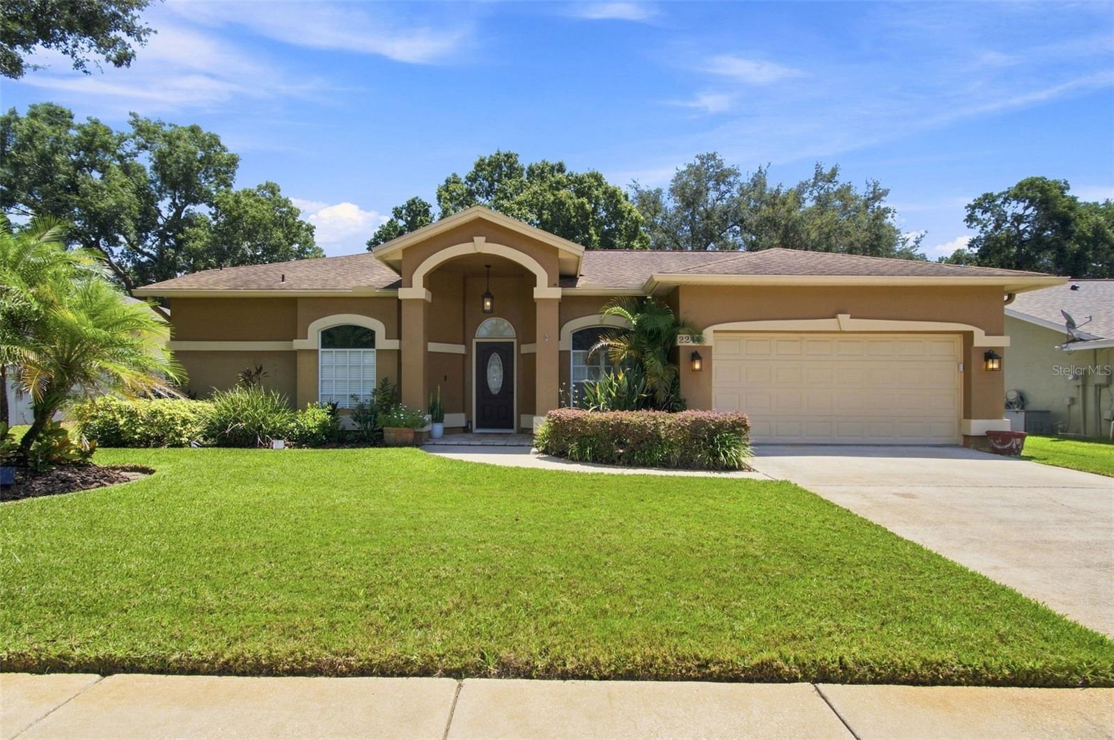 2244 GROVELAND DR — photo 2