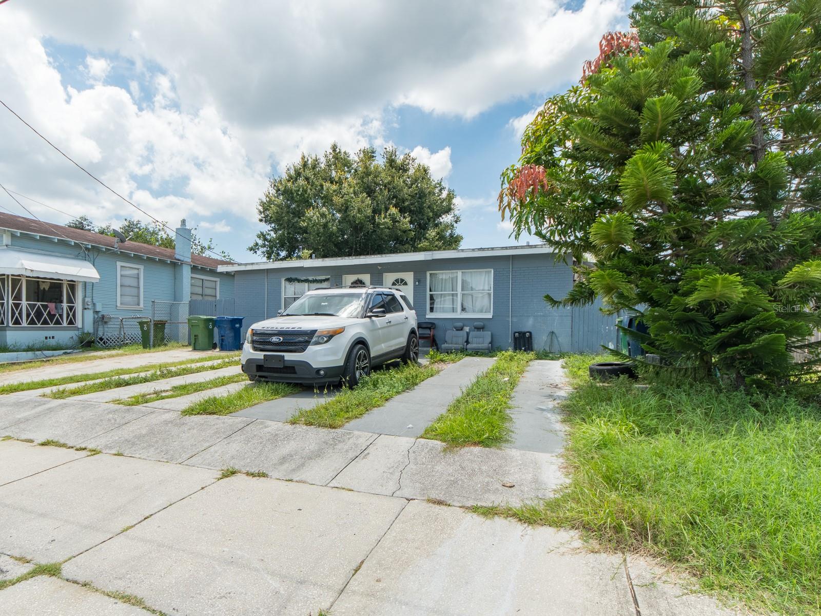 2532 W WALNUT ST — photo 17