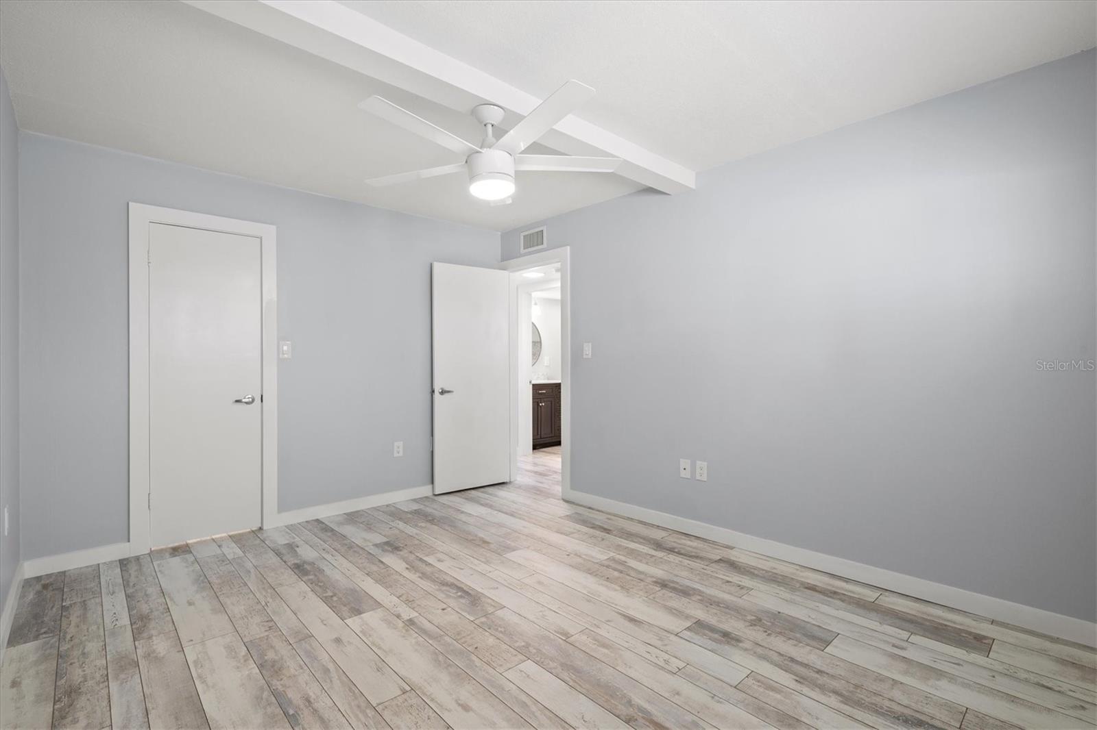4035 S SCHOOL AVE #C5 — photo 13